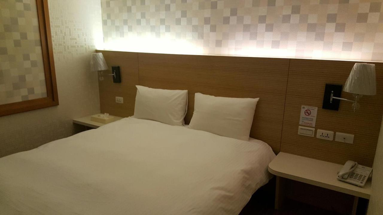 Honey 3* Taipei